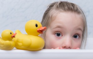 1歳～2歳児 子供がお風呂を嫌がる泣く時期の納得の克服方法
